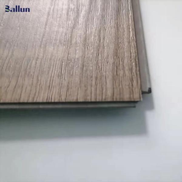 ISO9001 / CE certificado SPC piso laminado de vinilo piso flotante PVC tabla de madera ideal para interiores