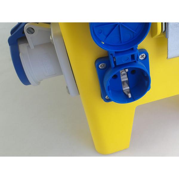 12 Pole Custom Power Distribution Water Resistant PE Rubber Material