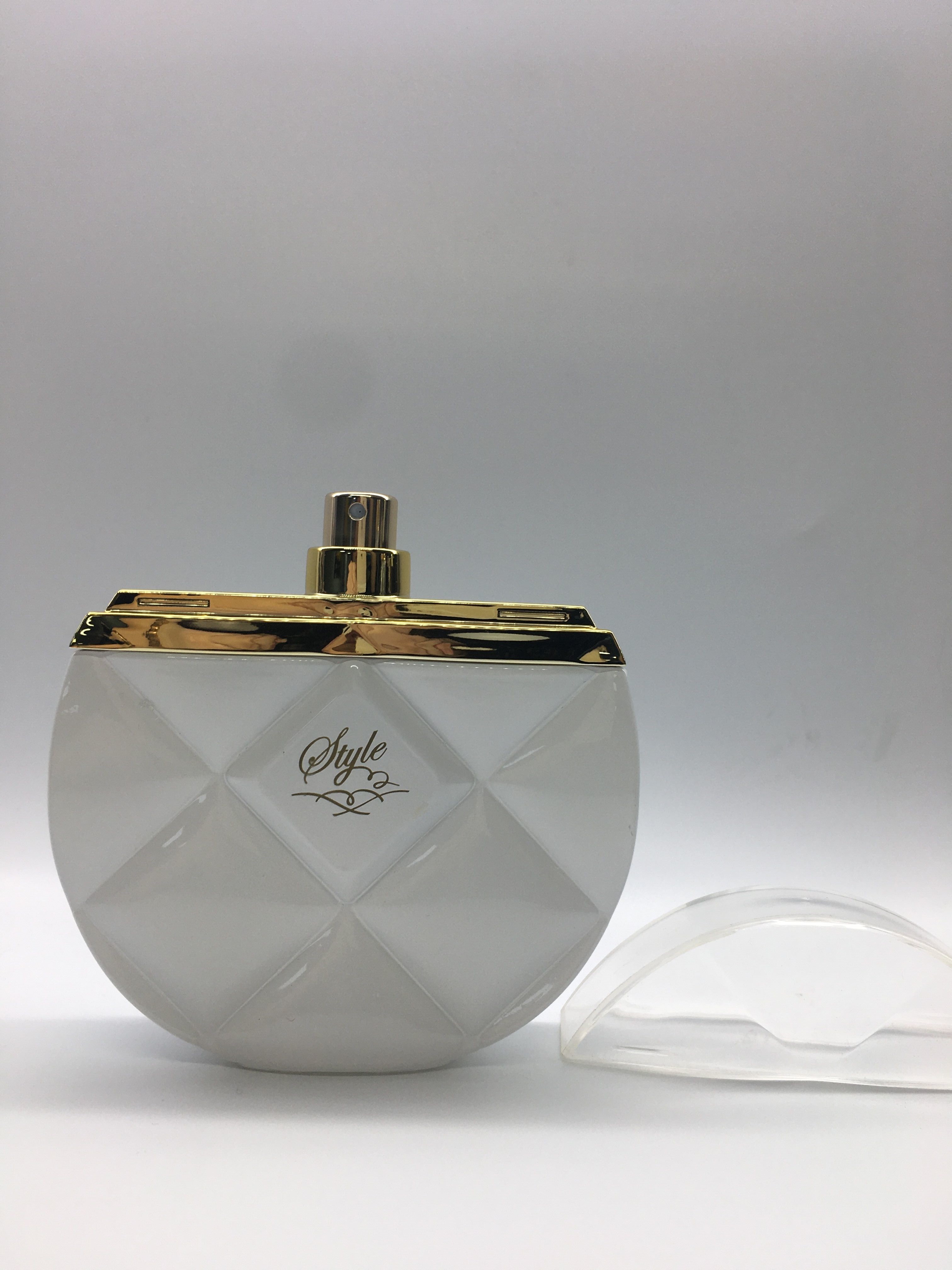 круг флаконов духов 50ml 100ml изготовленный на заказ стеклянный формирует плоско лакировать цвета верхнего сегмента