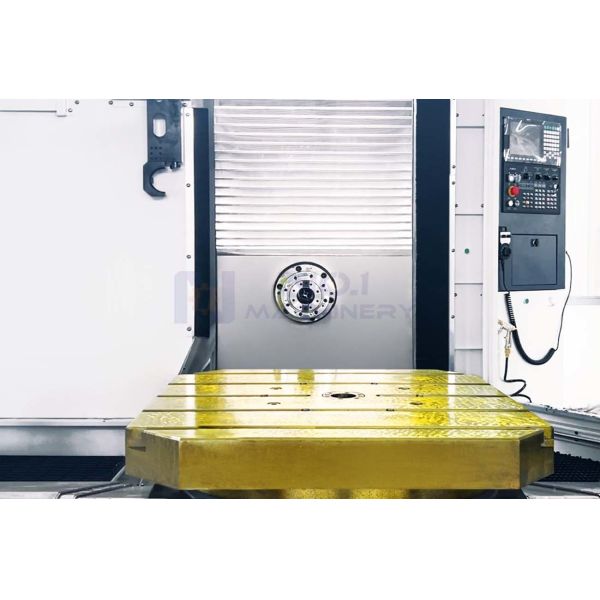 Strong Rigidity CNC Milling Machine HMC1000 Horizontal Machining with BT50 Spindle Taper 