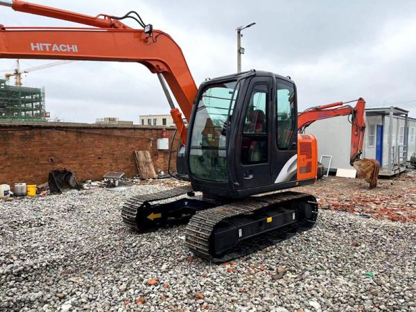 Usado Hitachi Zaxis 120 Excavator 7 Ton ZX70 Crawler com motor ISUZU componentes-chave motor engrenagem caixa de velocidades rolamento para Sal