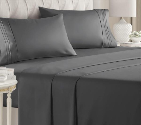 5-star Hotel Bedding Set with National Standards Color Fastness and 300tc Thread Count