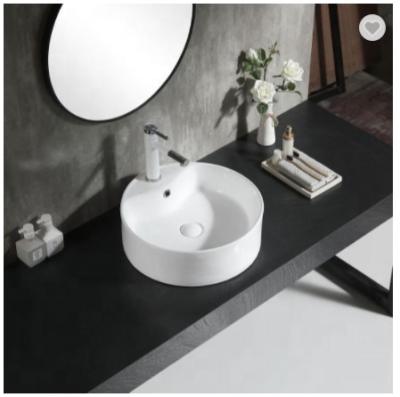 Banheira de lavagem de mesa de cerâmica Banheira de lavagem moderna em sala de estar