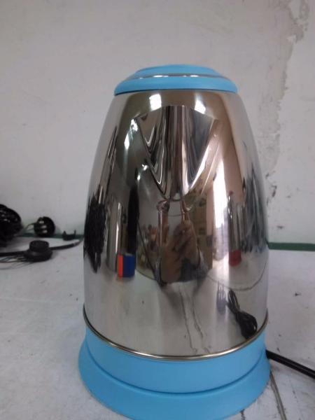 chaleira de chá elétrica de aço inoxidável azul do instante 1.8L comercial