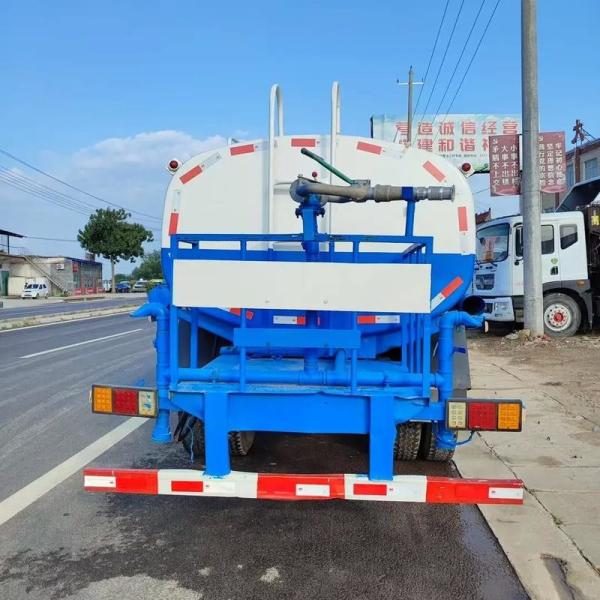 Dongfeng Water Sprinkler Truck 4X2 14000Liters for Municipal Road Maintenance
