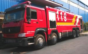 Caminhão de bombeiros para serviço pesado HOWO 461HP 8x4 com tanque de água de