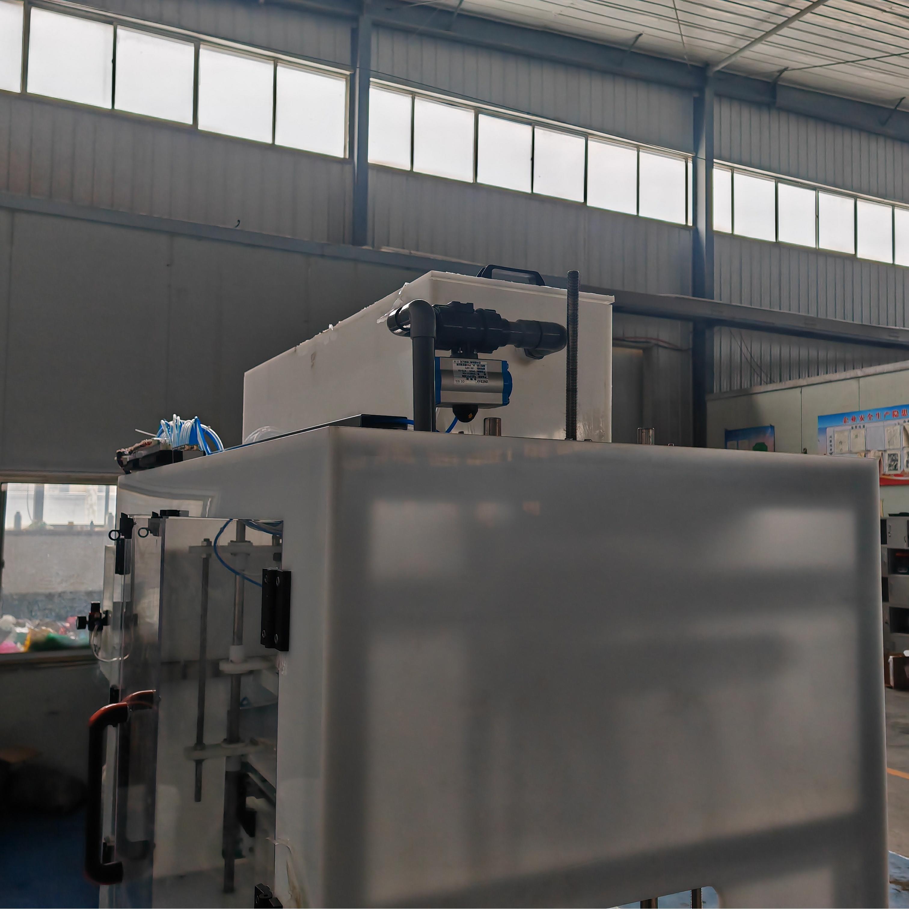 Automatic Bottle specialized Detergent Acidic Corrosive Liquids Plastic Acid Bleach Filling Machine