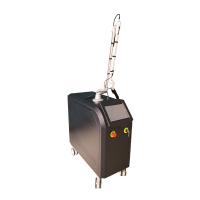 laser à commutation de Q de ND Yag de 50Hz 1064nm Pico Laser Machine pour les lèvres foncées
