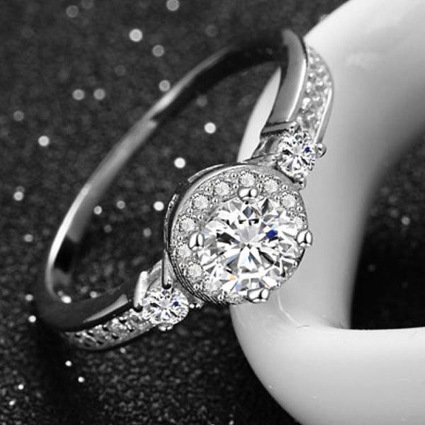 Sterling Silver Clear Cubic Zirconia Wedding Ring (RE109)