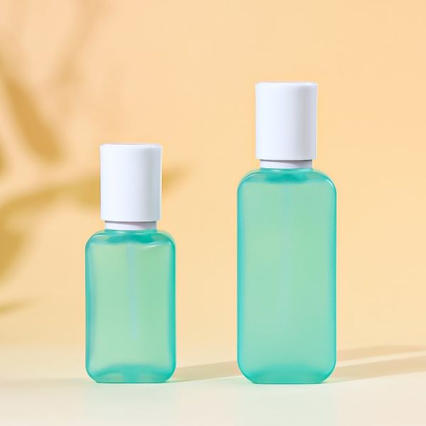 Frosted Finish Flat Square Refillable PETG Lotion Pump Bottle for Premium Skincare Packaging