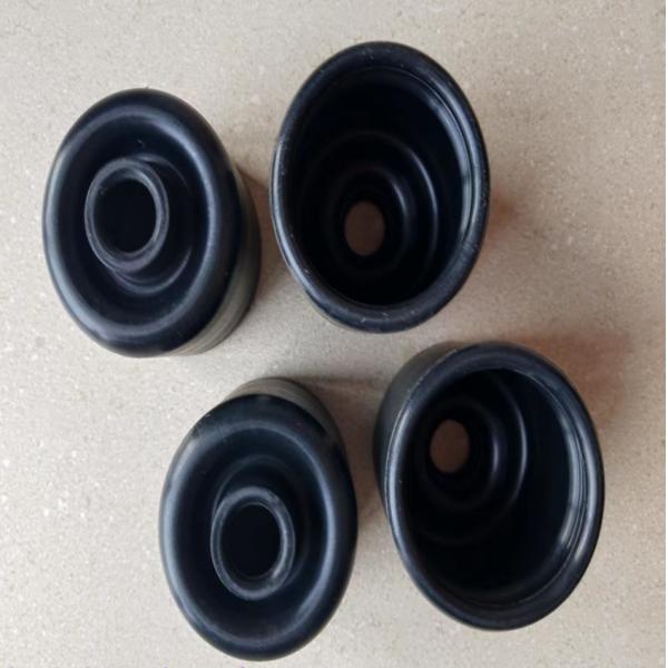 Le pied industriel adapté aux besoins du client en caoutchouc de silicone capitonnent les pieds en caoutchouc amortissants