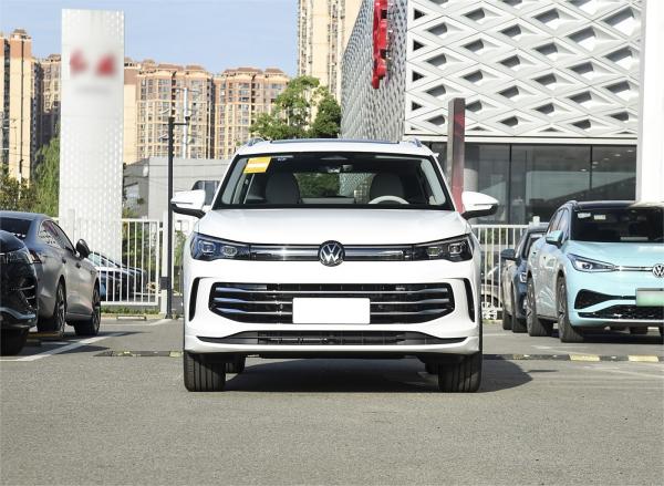 2024 VW Tiguan L Suspensão traseira Multi Link 7 Velocidades Versão Inteligente Automóvel alemão