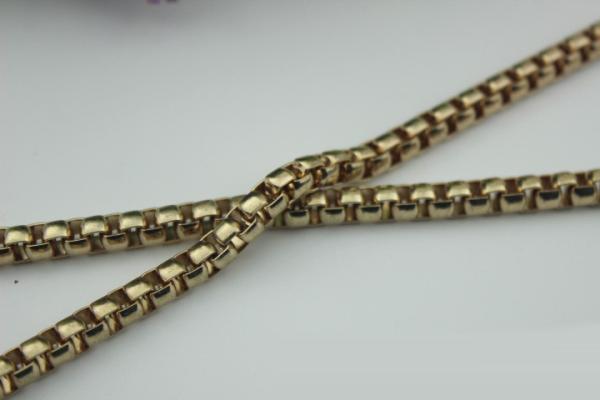 Delicate novelty design 7 mm gunmetal and gold color metal chain for bag