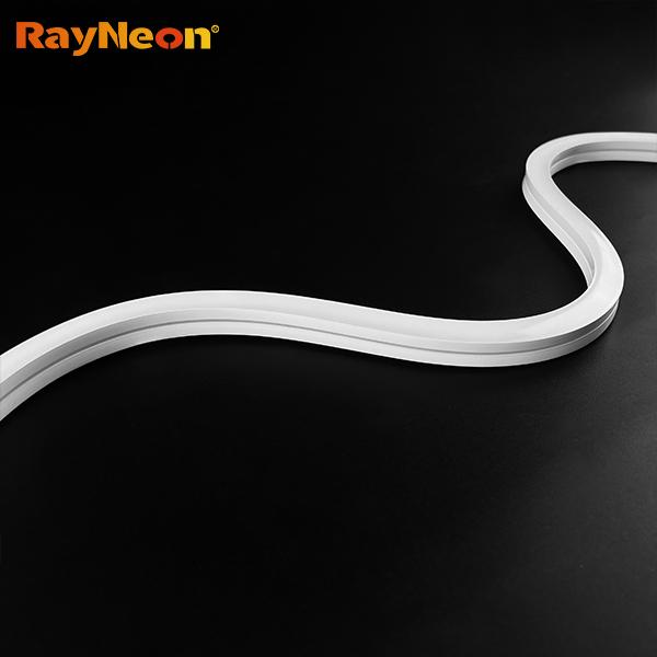 Lumière au néon imperméable 24V 12 * 12 SMD2835 couleur flexible RGB IP67 LED bande lumineuse en silicone adaptée à l'intérieur et à l'extérieur