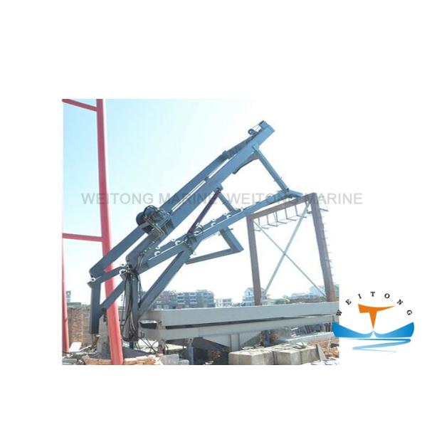 Steel Gravity Luffing Arm Type Davit 85 Kn Working Load With Boat Own Gravity Power