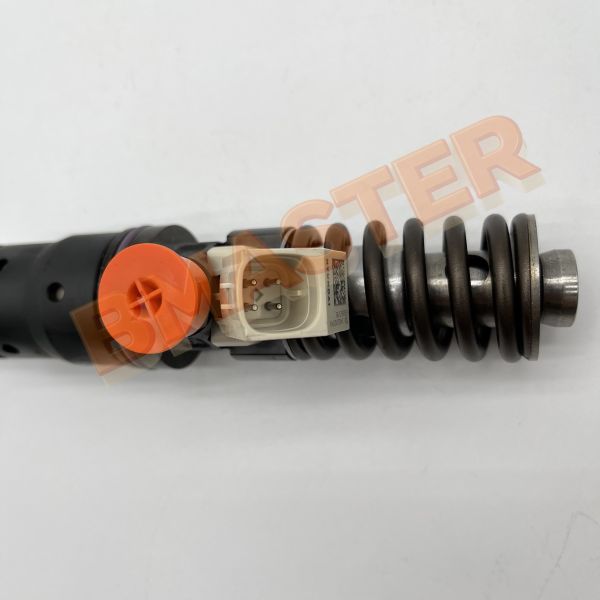 Dellphi Fuel Injector 743801897 For MD13 EURO6 Engine With Precision Fuel Atomization And EURO6 Emission Compliance