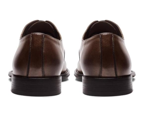 Lace Up Men Brogue Shoes Low Luxury Heel Dress Shoes With 37 - 48 Size