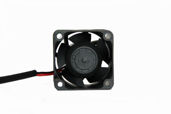 15000RPM DC Brushless Fan Small Size 12v 24v DC 7.8W Sleeve Bearing Balck Color