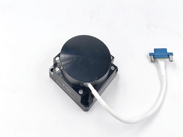 Giroscopio de fibra óptica 50 mm x 50 mm x 32 mm con rango de ±500°/s