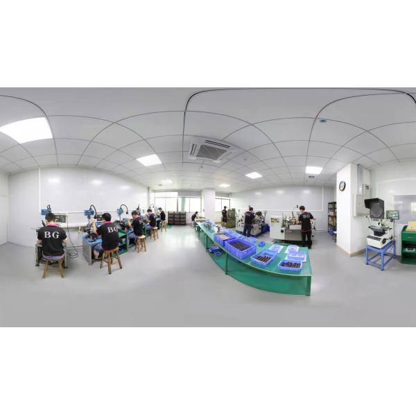 Плашка прессформы чертежа высокой точности OEM разделяет аксессуары с покрытием нитрида титана