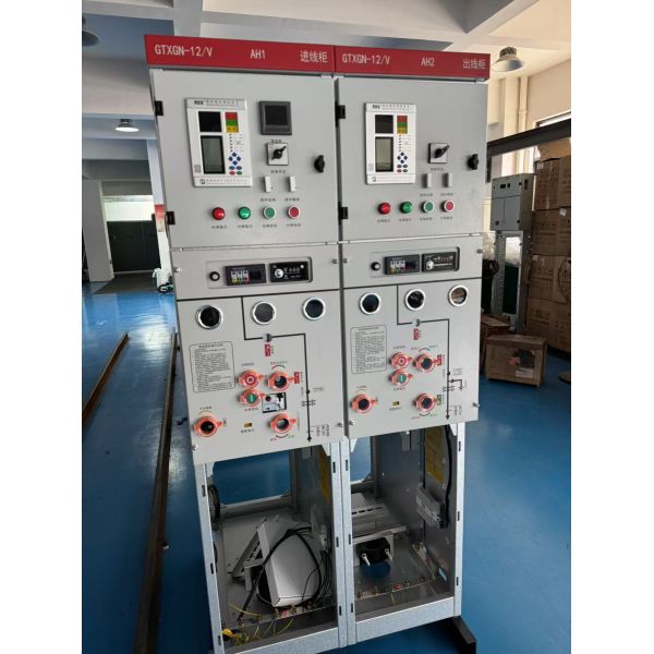 Spillikin Temperature Controller With Switchgear Surface Low Discharge