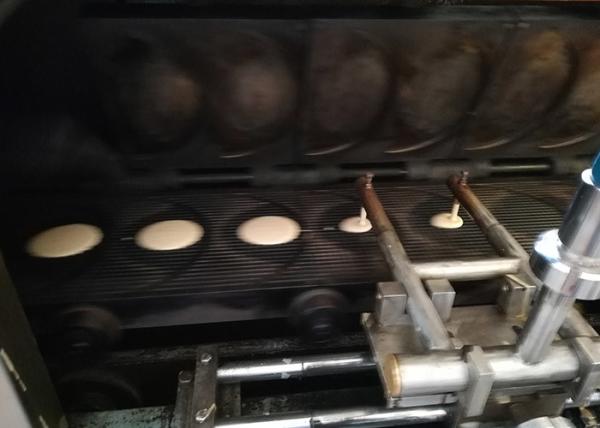 plats de cuisson Sugar Cone Production Line de 320mm x de 240mm