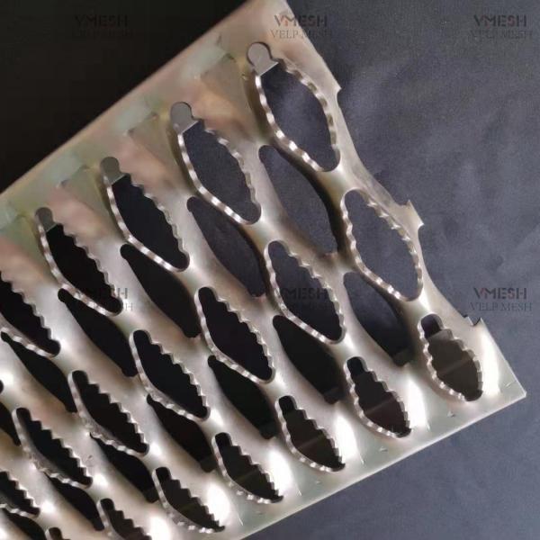 Diamond Hole Grip Strut Safety Grating Aluminum Plate 300-600mm