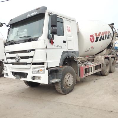 Caminhão de mistura de concreto usado de 371 cv com combustível diesel Tipo 2019 Caminhão de mistura de concreto em segunda mão