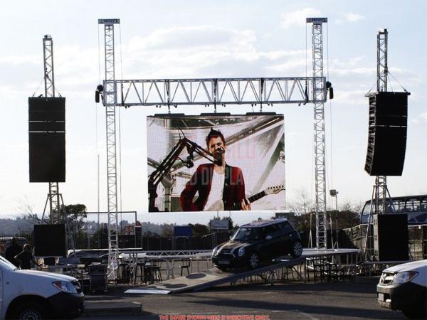 P2.97mm Outdoor LED Video Wall Ultra High-Definition Waterproof LED Screen Display
