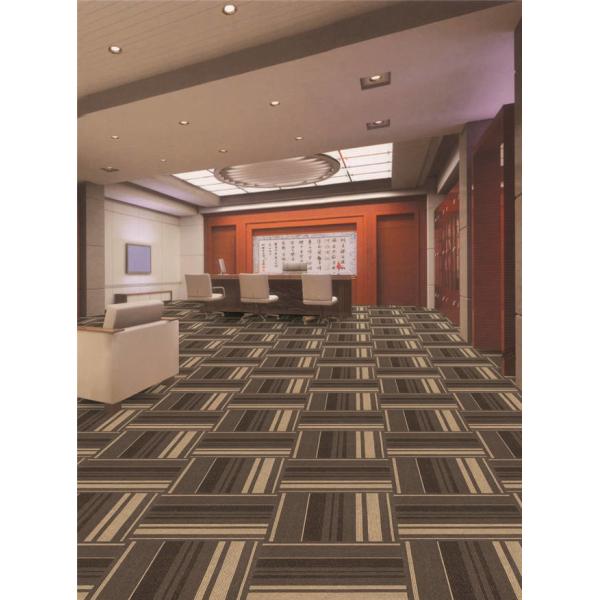 Kitchen Carpet Squares / Commercial Square Carpet Tiles 100% Bcf PP Yarn Type