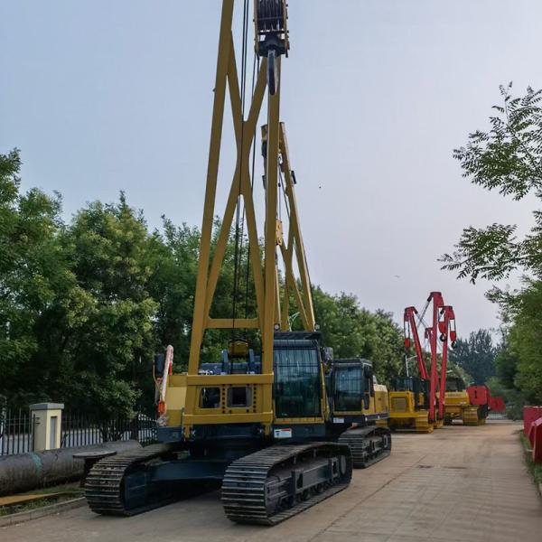 25T Lifting Pipelayer Pipe Laying Machine Hydraulic Transmission