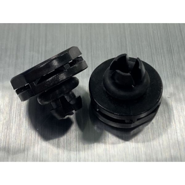 Snap-In Vent Plug for Outdoor & Industrial Electronics
XINXIA-SIVVD7.8_TB20WO-E Waterproof Breathable Vent Plug