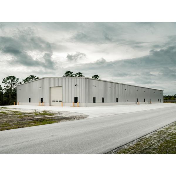 Pre Engineered Steel Structure Construction Factory With Integrated Office 30m x 70m x 9m