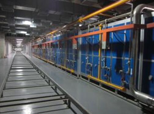 Fuel-natural gas (combustion light oil) roller hearth kiln / Gas or oil roller hearth kiln