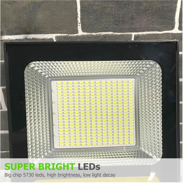 Садовое солнечное освещение 30 Вт 60 Вт 100 Вт 200 Вт Солнечный светофор Наружное освещение Светодиодный светофор Водостойкий IP65 Солнечный проектор