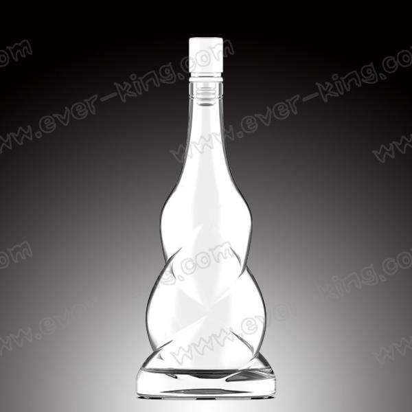 700ml Twisted Vodka Glass Bottle With Bright Closure