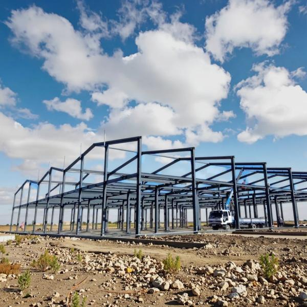 Industrial Prefab Metal Warehouse Building High Weather Resistance Durable