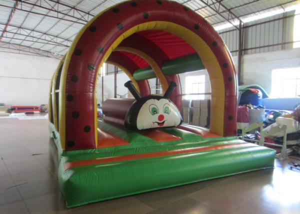 Casa inflável infantil Caterpillar tema três arcos Casa inflável externa 6x4m