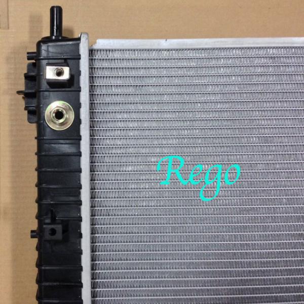 Auto Car Heating Radiator Replacement For Chevy Traverse / GMC Acadia Saturn Outlook V6