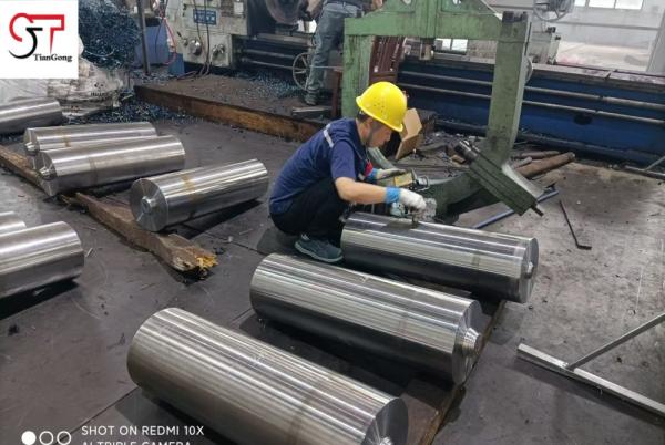 Free Forging Heavy Duty Shaft Forgings For Offshore wind Power and Mining Equipment