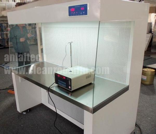 Class 100 Horizontal Laminar Flow Clean Bench