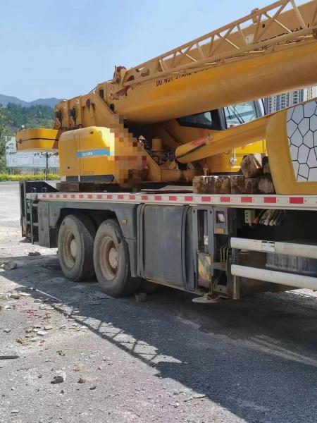 2017 Xg Grue d'occasion de 25 tonnes Grue de camion équipement lourd avec poids de levage maximal de 16 t