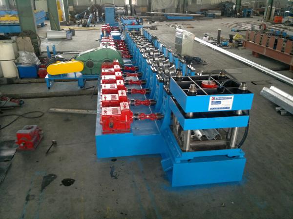 rolo de alta velocidade do corrimão do poder 45KW que forma ondas da máquina dois