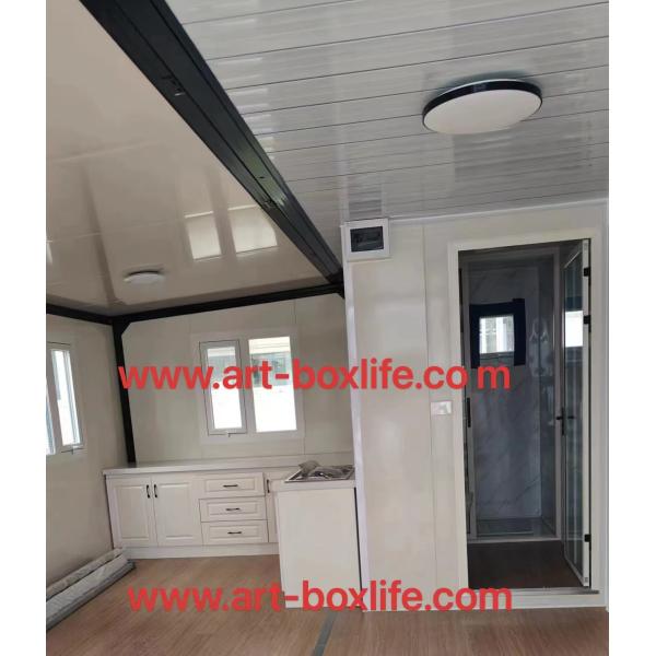 Customized Color 40ft 20ft Prefab Container House 3 Bedroom Movable Foldable Expandable Steel Sandwich Panel Outdoors