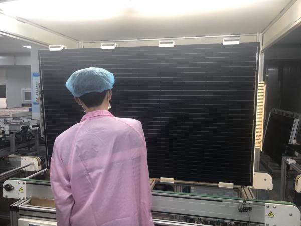 335W 325 Watt 330w Monocrystalline Solar Panel 24 Volt 300 Watts IP68 For Solar Roof System