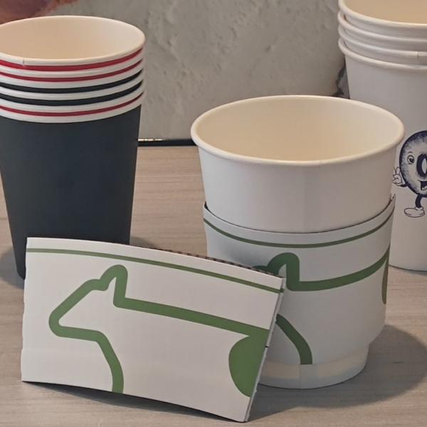 Disposable Hot Cold Drink Cup Sleeve with Customized Logo and Kraft Paper Protectors