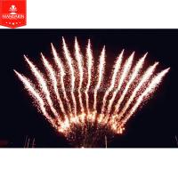 Pirotecnia chinesa dos fogos de artifício do fogo 13 tiros com a forma mim/V