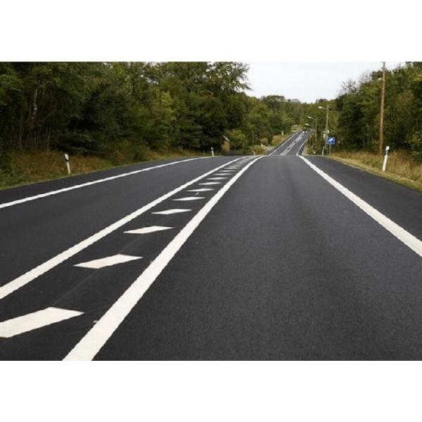 Peinture thermoplastique de marquage routier à haute résistance à la compression pour une longue durée de vie