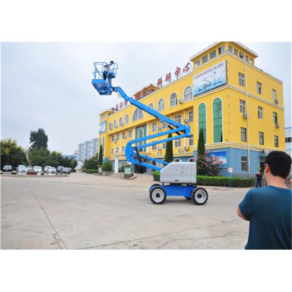 15m Articulating Man Lift Sandproof Climate Resistant Automatic Levelling For  Urban Managemen