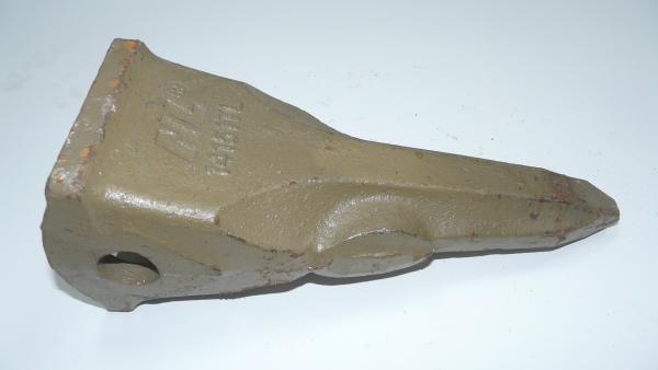 207-70-14151TL Excavator Bucket Teeth HRC48 - HRC52 Excavator Bucket Tip For Komatsu PC300